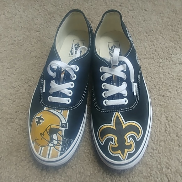 saints tennis shoes
